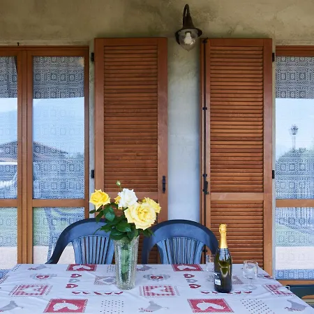 Le Villette-1 By Interhome בית נופש דונגו